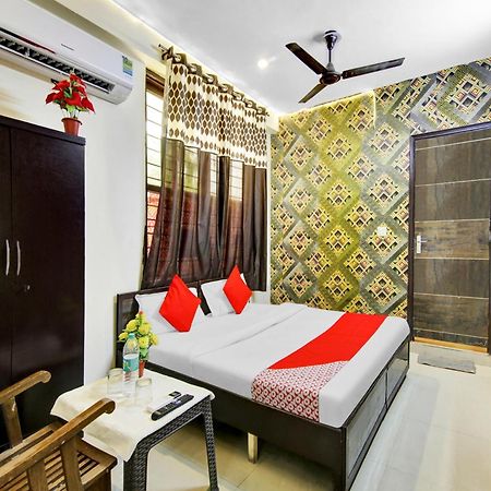 Hotel O Kailash Inn 뉴델리 외부 사진